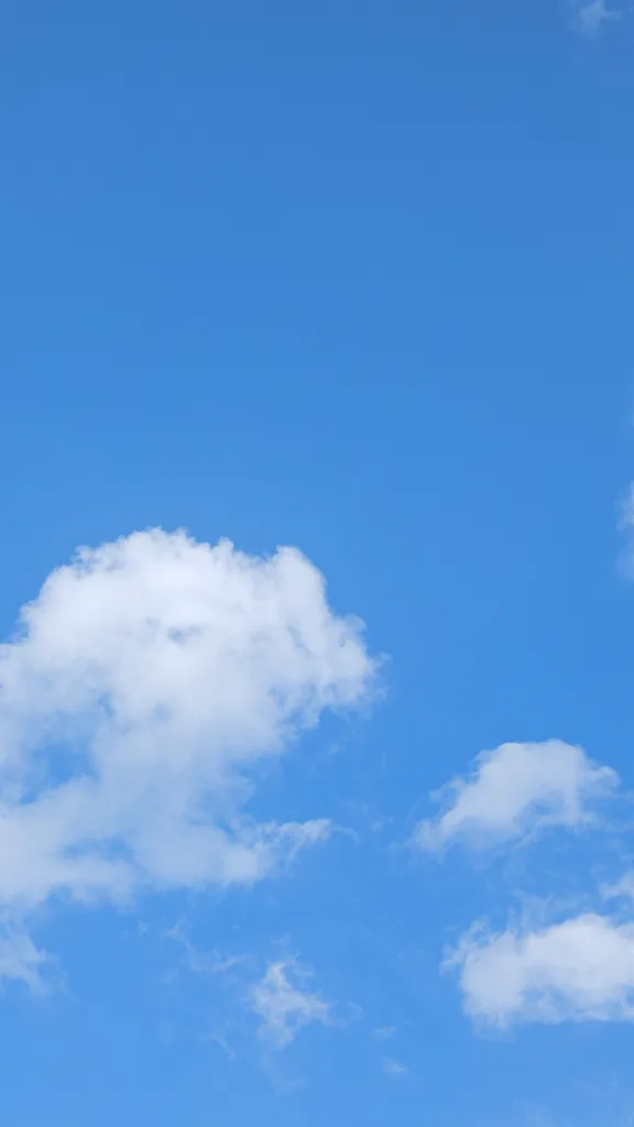 On Cloud 9 insta story bg